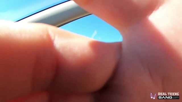 Секс в постели и на природе